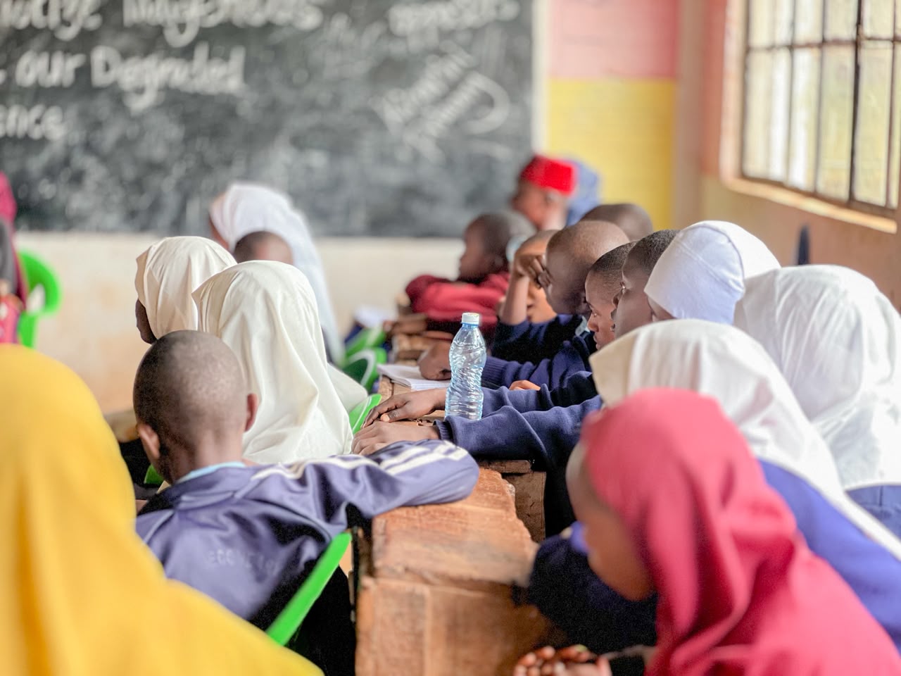 Students receiving mentorship